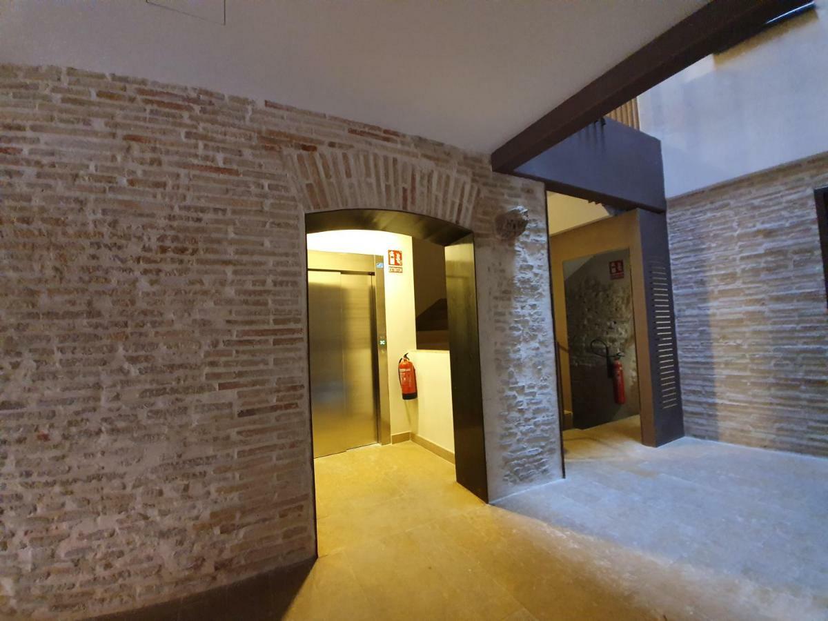 Silken Casa Platerias Siglo XV Apartment Zaragoza Exterior photo